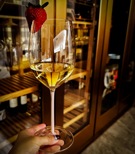 Perfect Pink Stem Wine Glasses Series